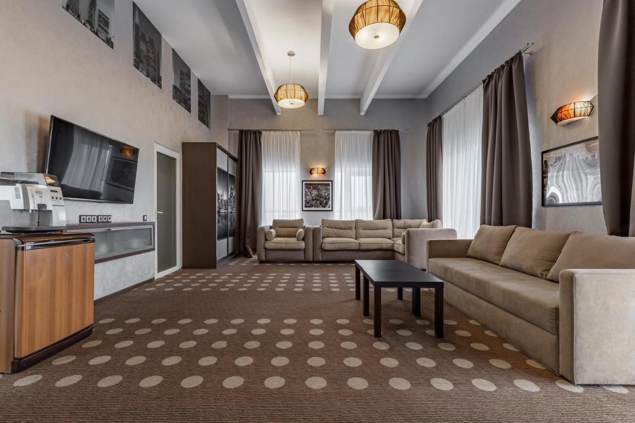 Ambassador Plaza Hotell Kiev Exteriör bild