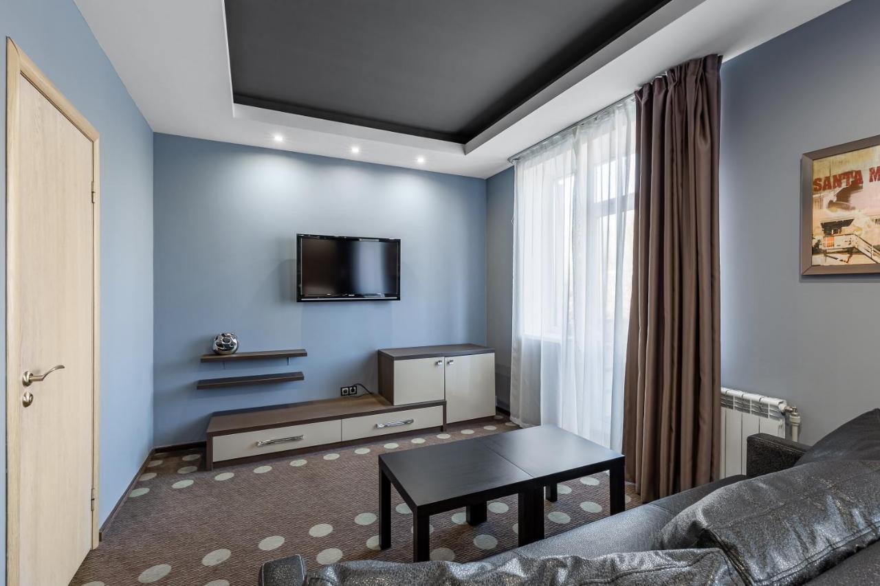 Ambassador Plaza Hotell Kiev Exteriör bild
